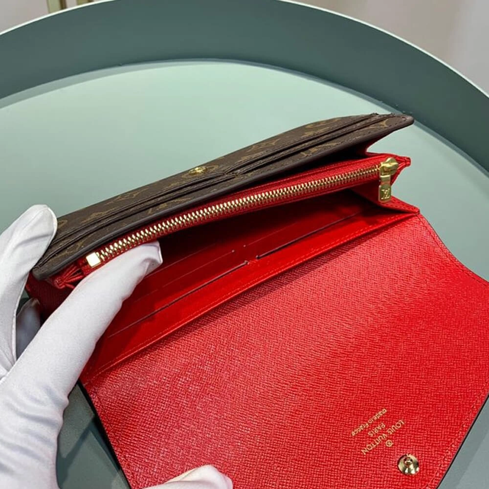 SmoothTexture Louis Vuitton Sarah Wallet 711