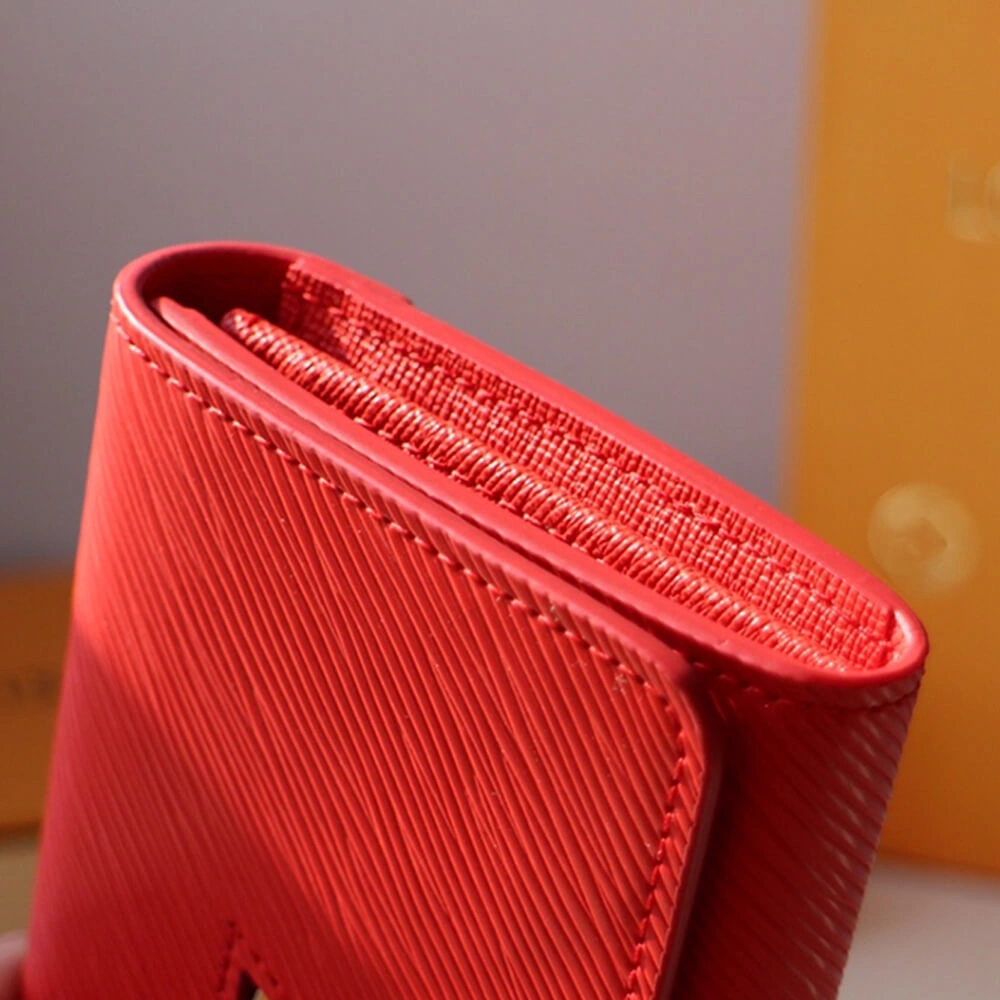 Louis Vuitton TWIST WALLET Modern 668