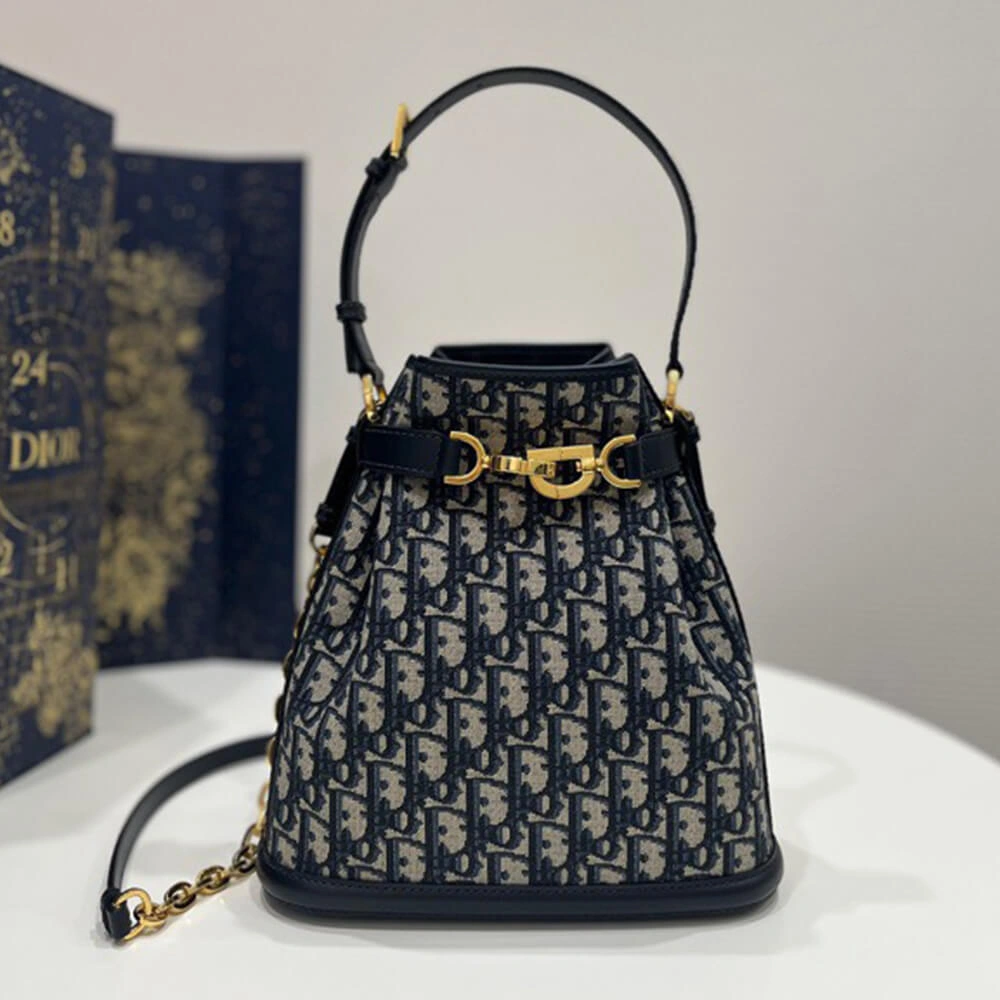 MEDIUM C’EST DIOR BAG Unisex 2273