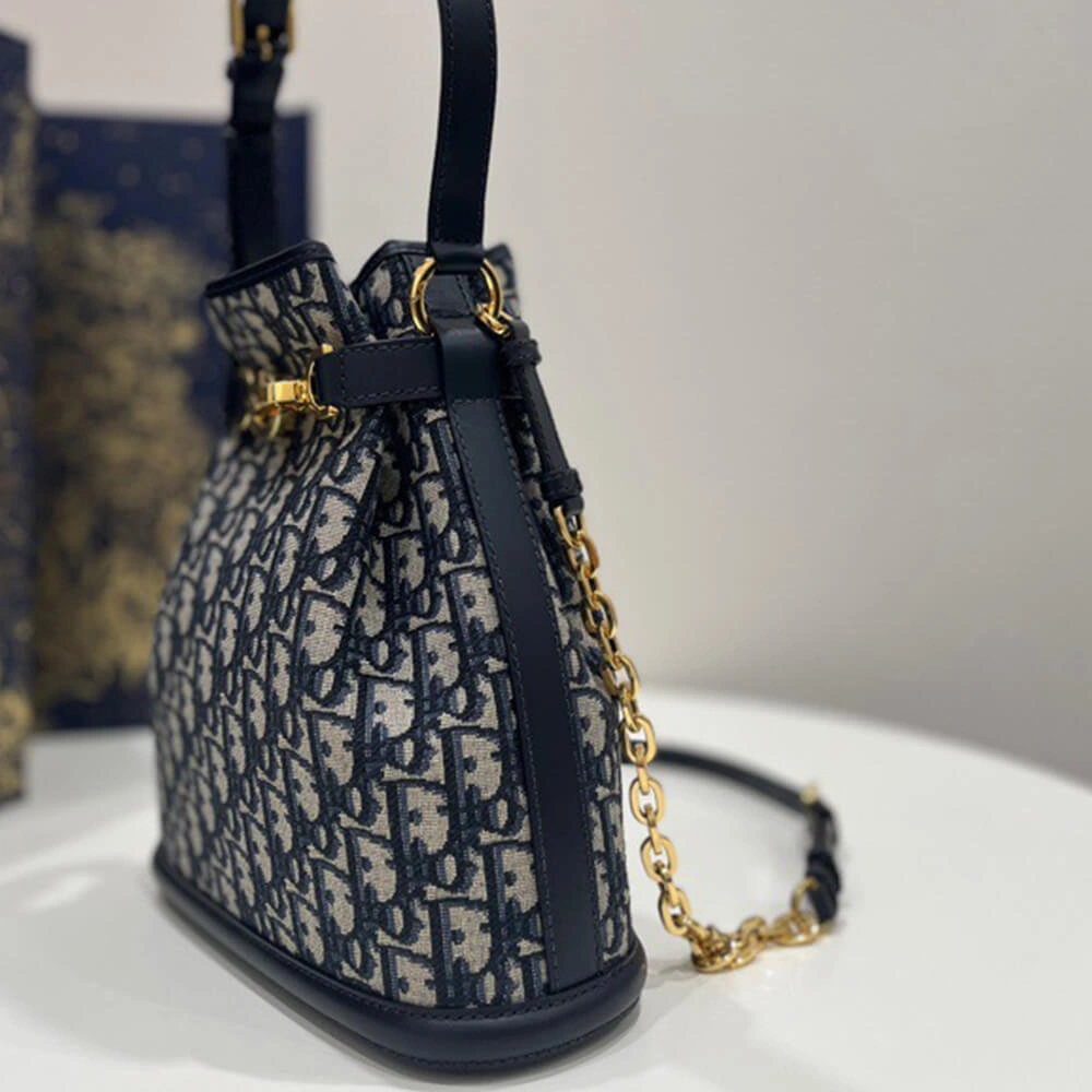 MEDIUM C’EST DIOR BAG Unisex 2273