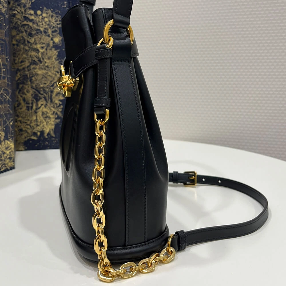 MEDIUM C’EST DIOR BAG Modern 2272