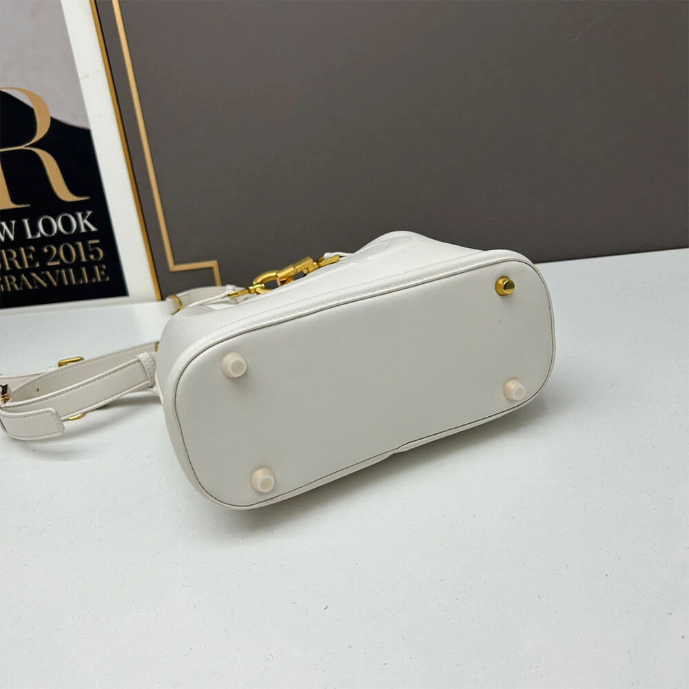 MEDIUM C’EST DIOR BAG Flexible 2270