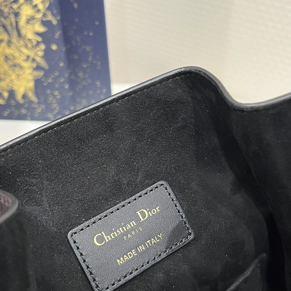 MEDIUM C’EST DIOR BAG Modern 2272