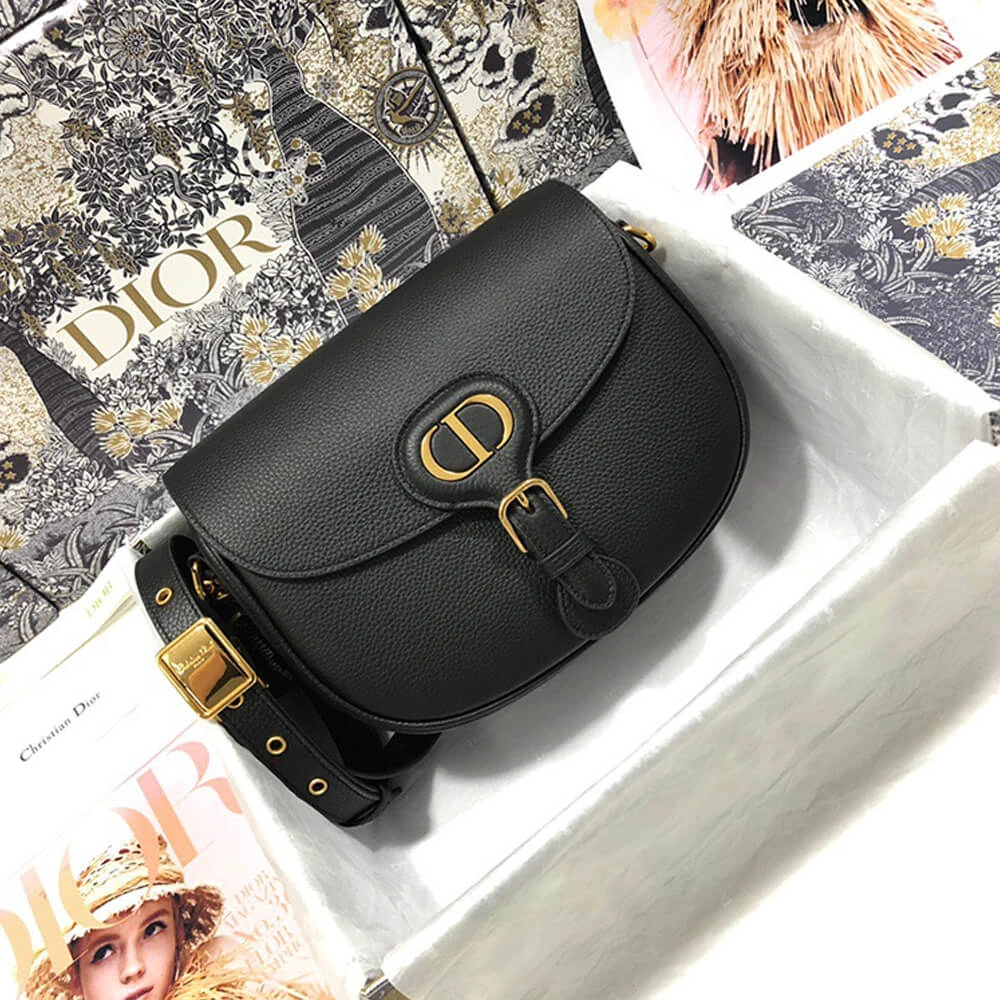 MEDIUM DIOR BOBBY BAG Versatile 2456