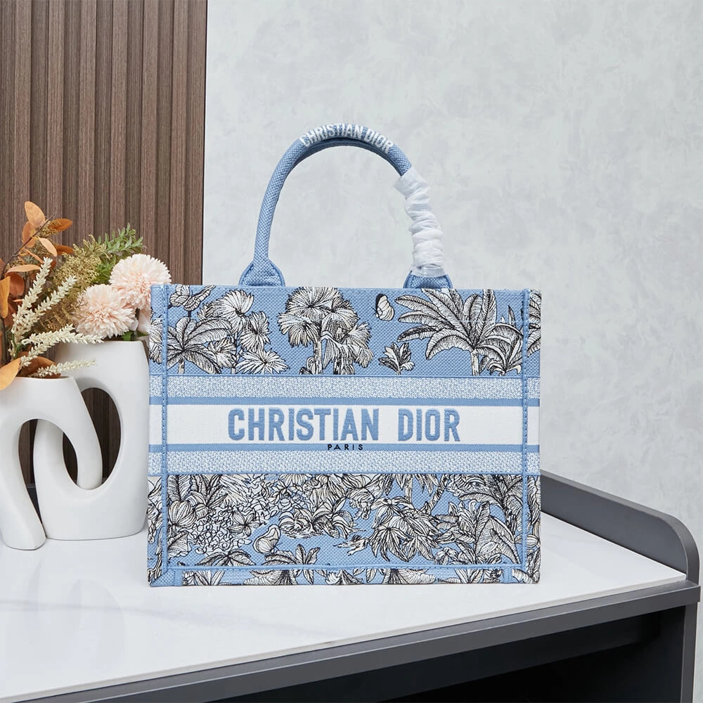 Medium Dior Book Tote MultiPurpose 2048