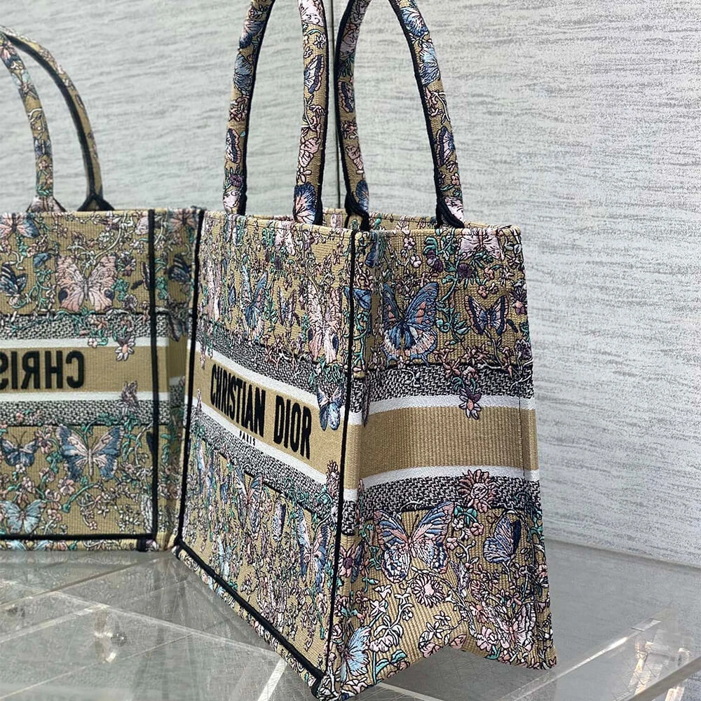 EasyMatch Medium Dior Book Tote 2102