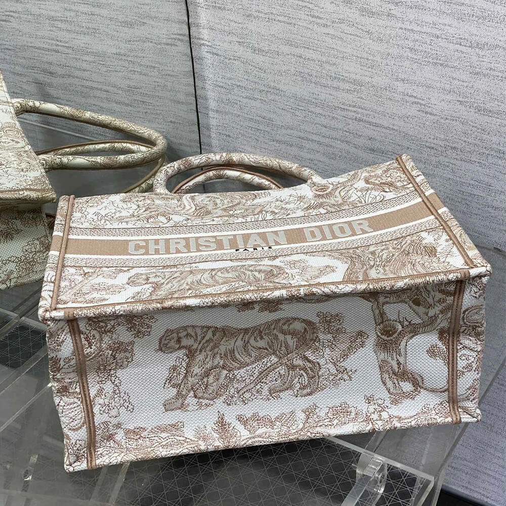 FastDry Medium Dior Book Tote 2115