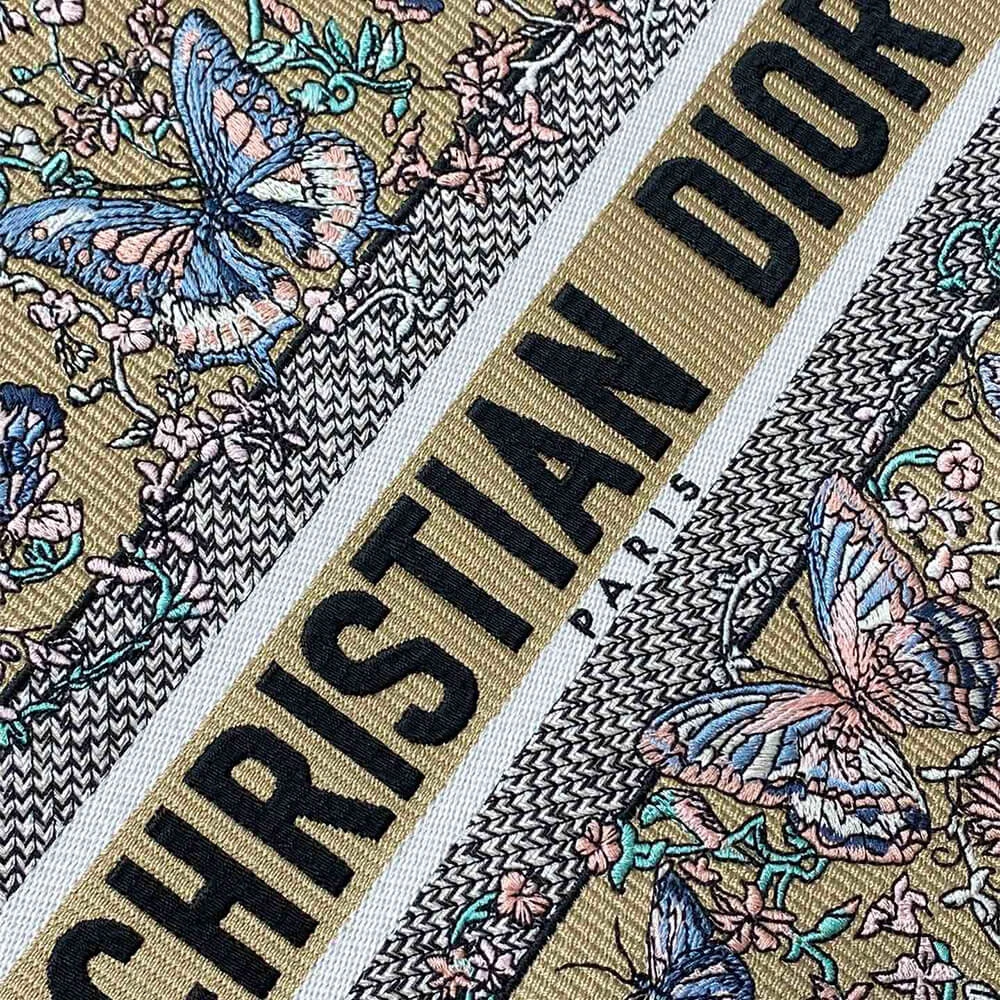 EasyMatch Medium Dior Book Tote 2102