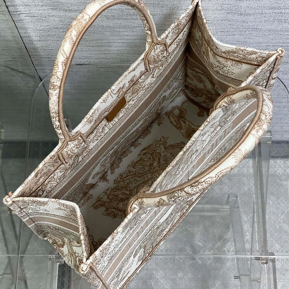 FastDry Medium Dior Book Tote 2115