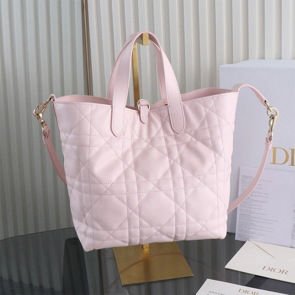 Medium Dior Toujours Vertical Tote Bag(high-end grade) FastDry 2391