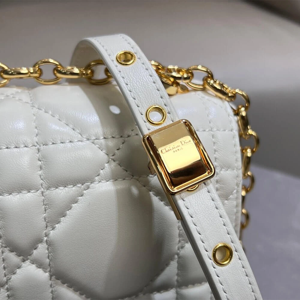 Modern Medium  Dior Caro Bag(HIGH-END GRADE) 2144