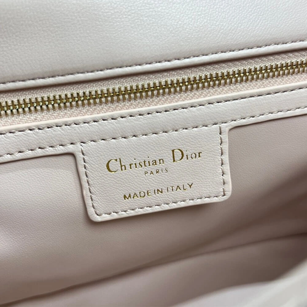 Medium  Dior Caro Bag((HIGH-END GRADE)) Comfortable 2143