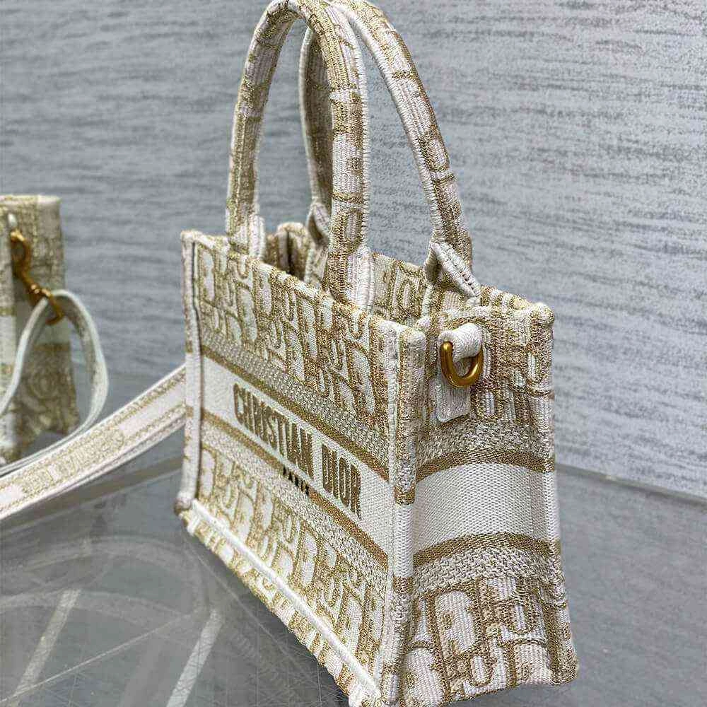 Mini Dior Book Tote Snug 2146