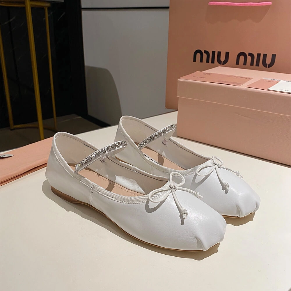 MiuMiu Leather ballerinas Attractive 3439