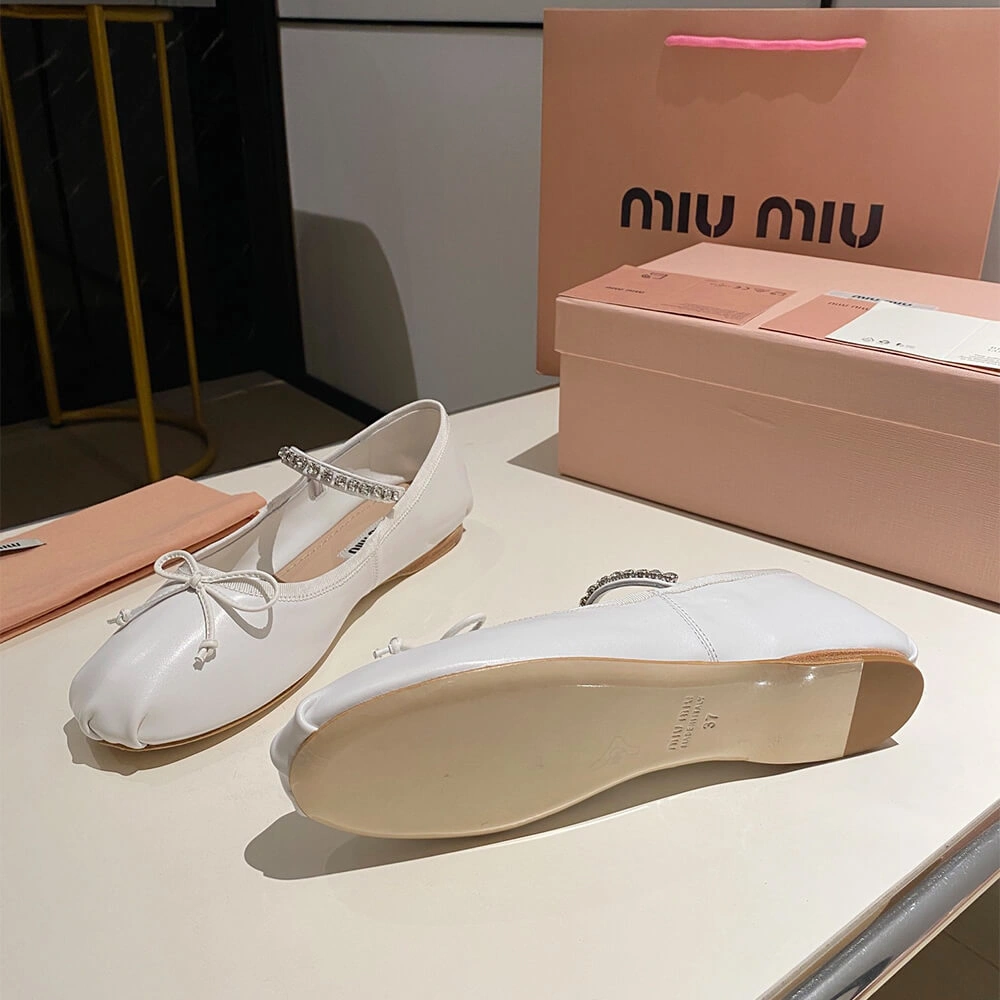 MiuMiu Leather ballerinas Attractive 3439