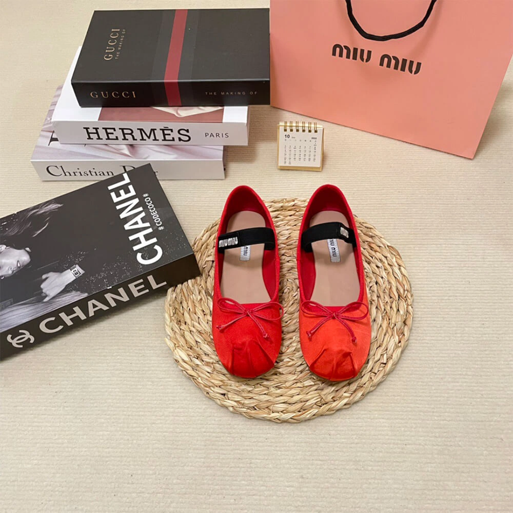 MiuMiu Satin ballerinas Comfortable 3436