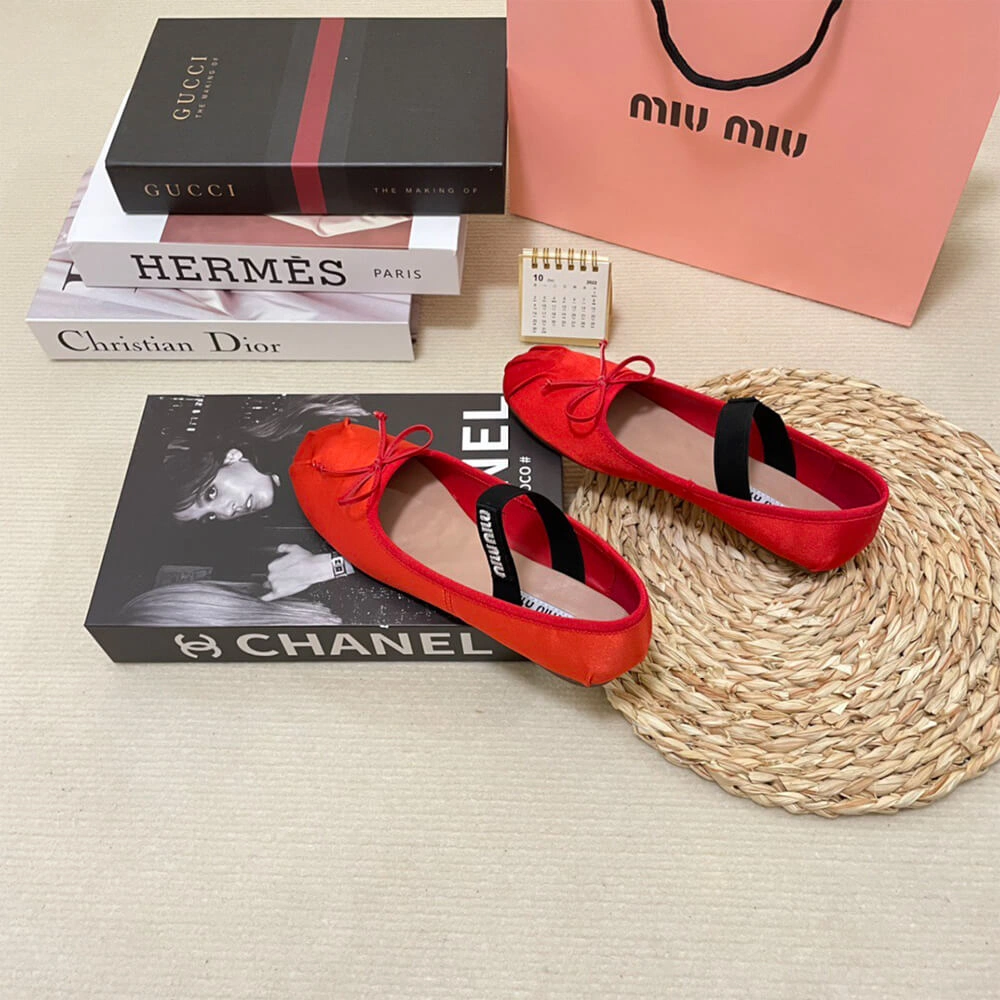MiuMiu Satin ballerinas Comfortable 3436