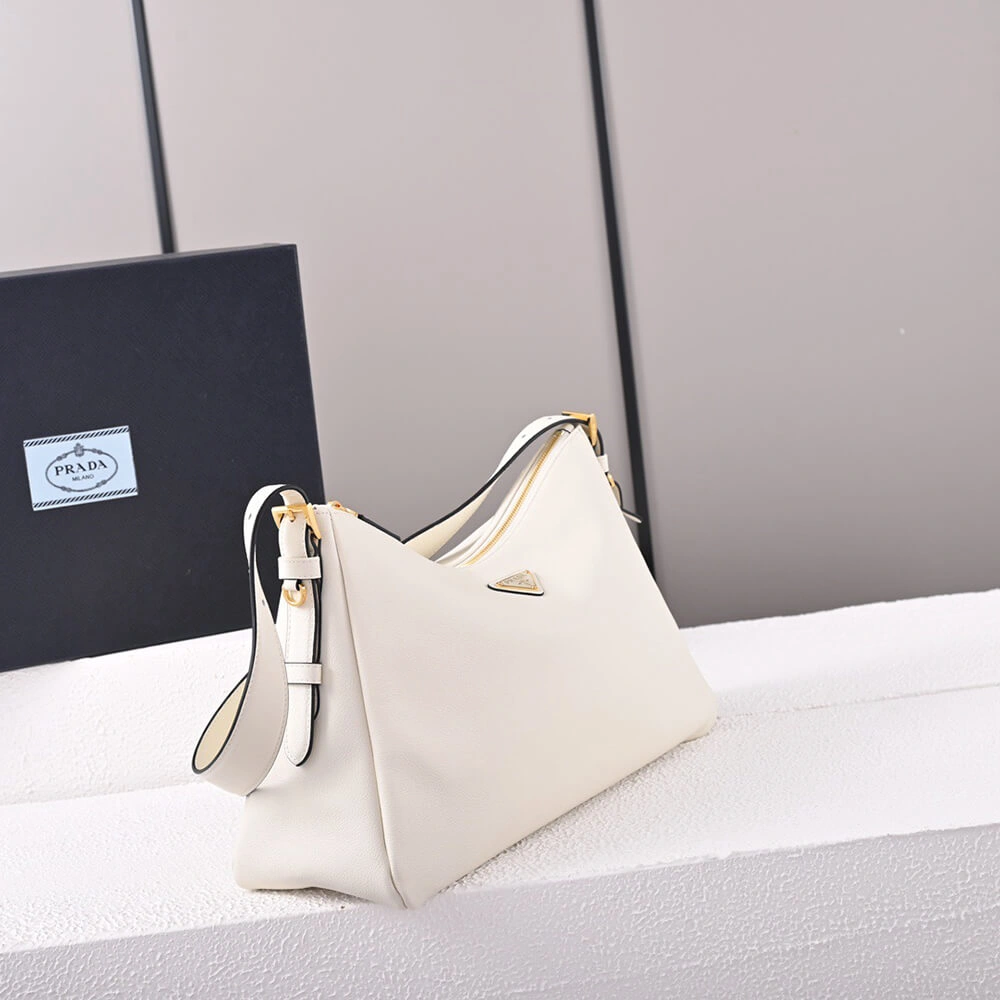 Lightweight Prada Aimee large leather shoulder bag 2915