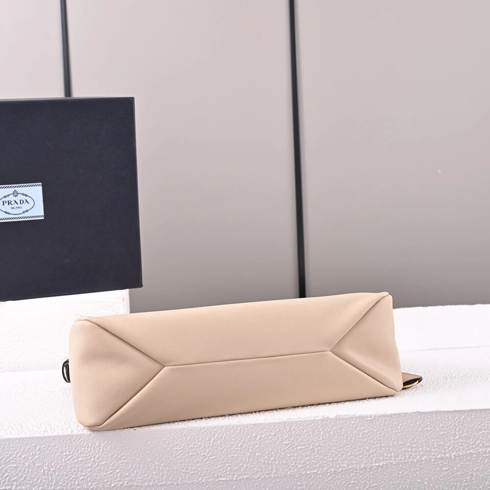 Prada Aimee large leather shoulder bag Cozy 2946