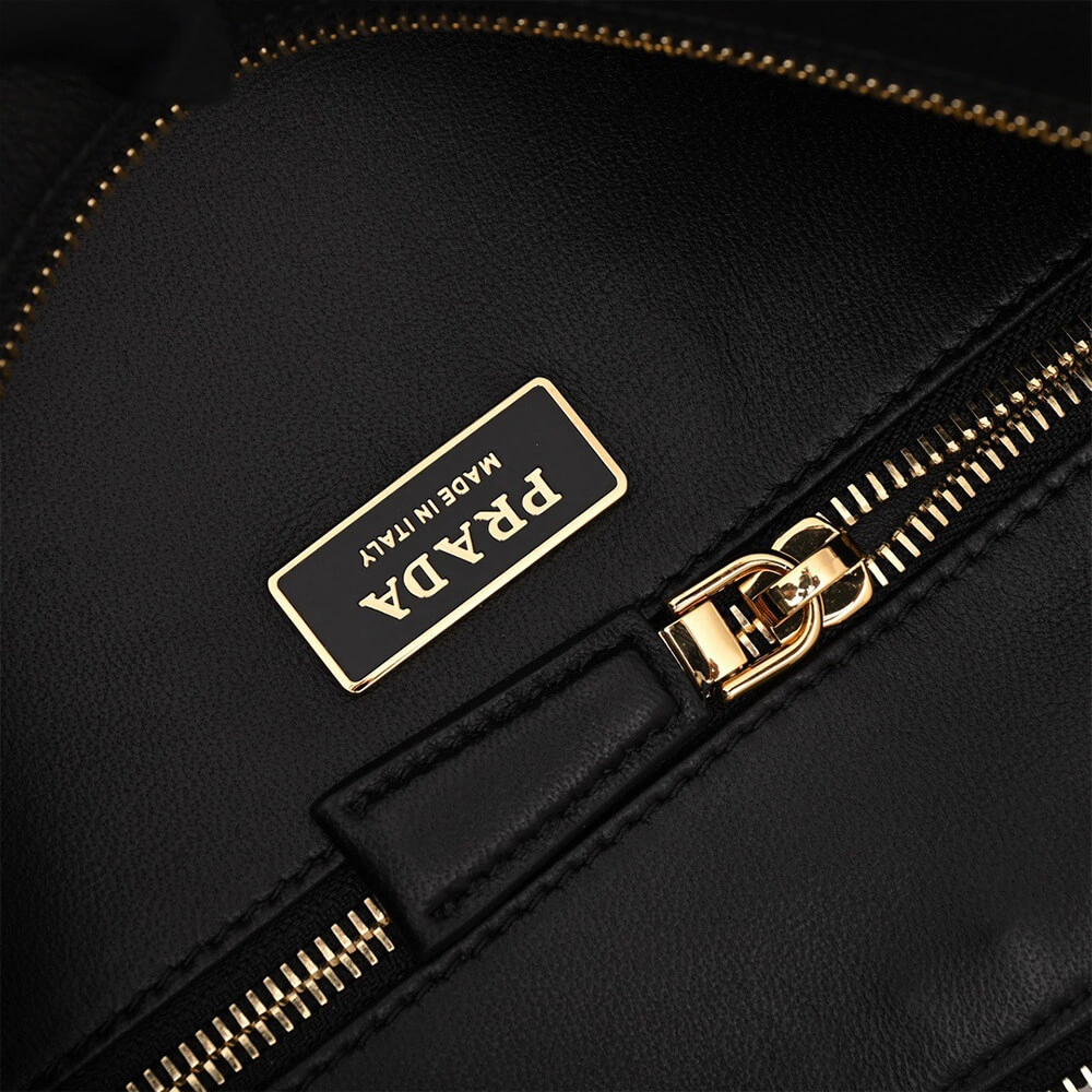 Prada Aimee large leather shoulder bag Stylish 3002