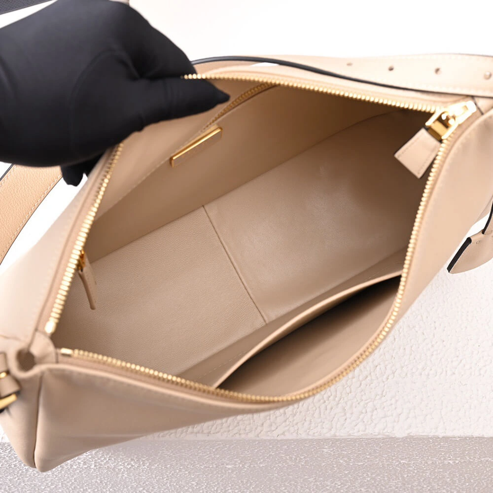 Prada Aimee large leather shoulder bag Cozy 2946