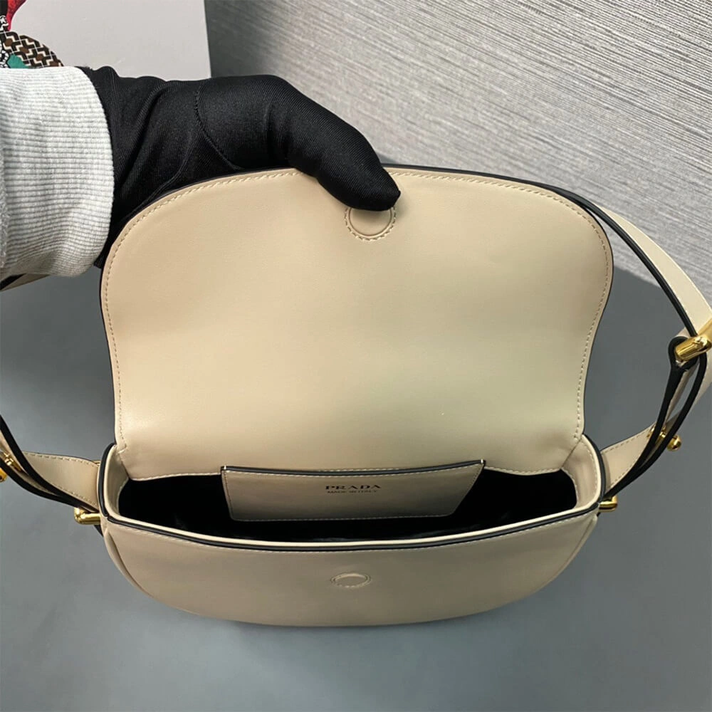 Prada Arque leather shoulder bag with flap Durable 2934