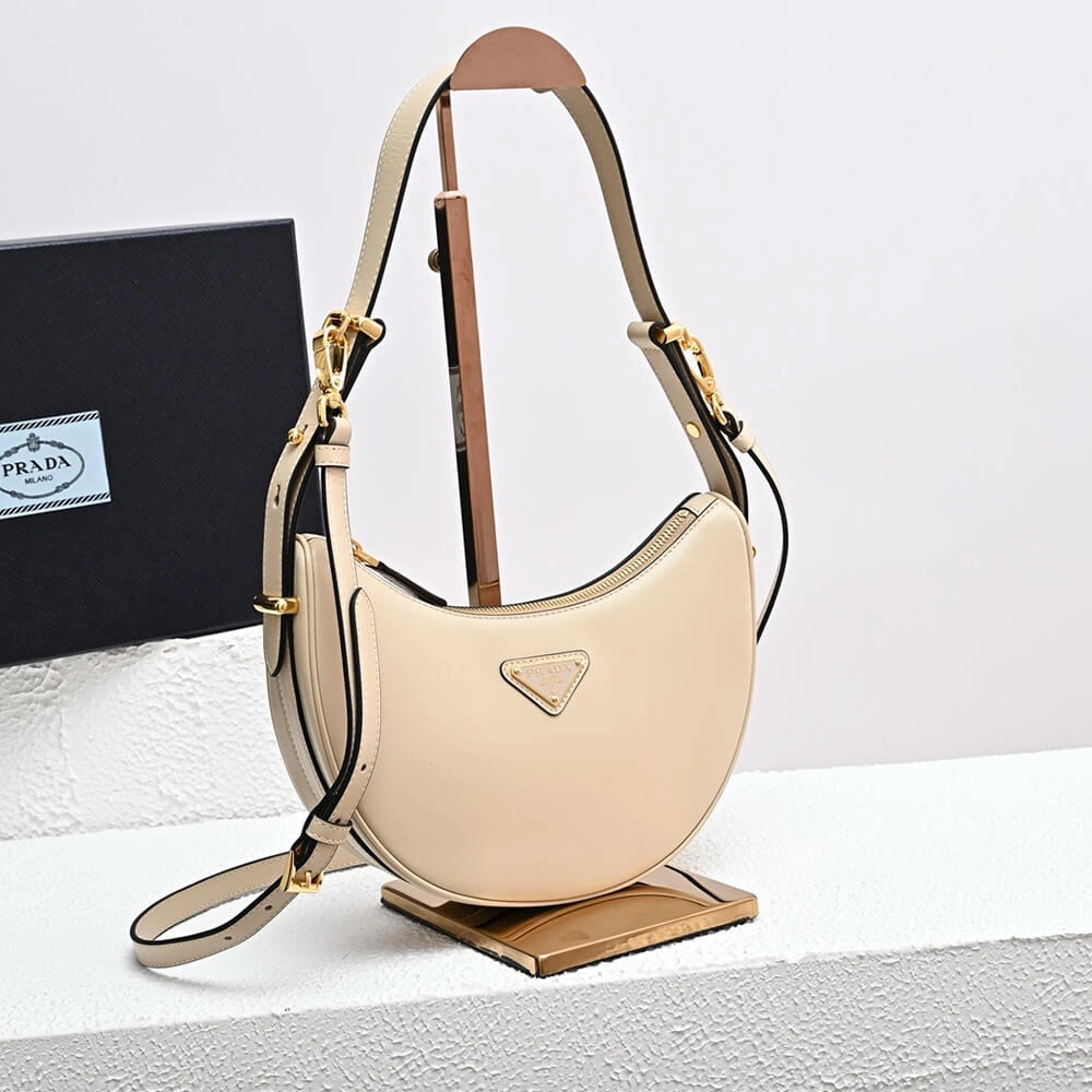OnTrend Prada Arque leather shoulder bag 2931