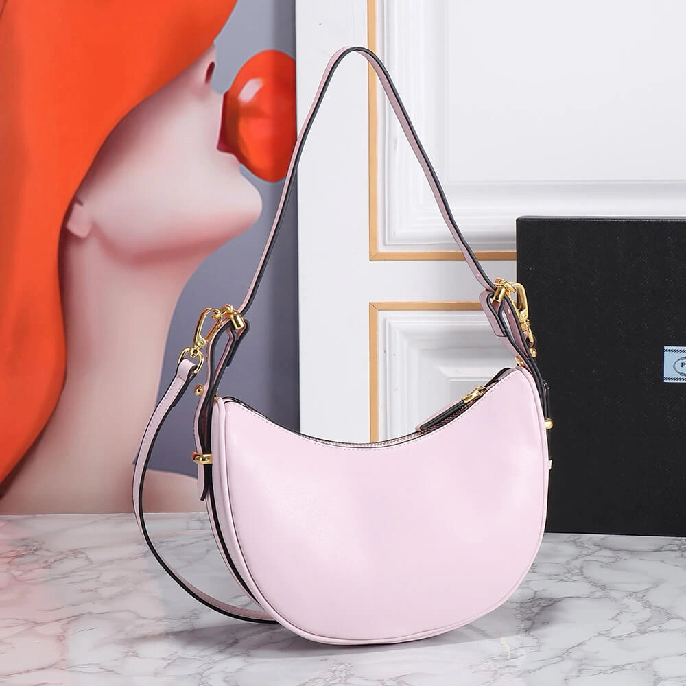 Stylish Prada Arque leather shoulder bag 2986