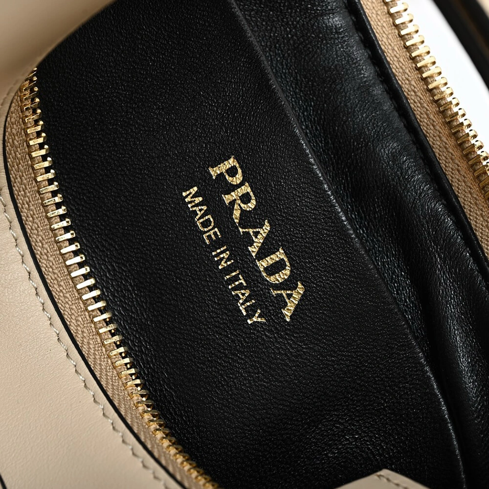 OnTrend Prada Arque leather shoulder bag 2931