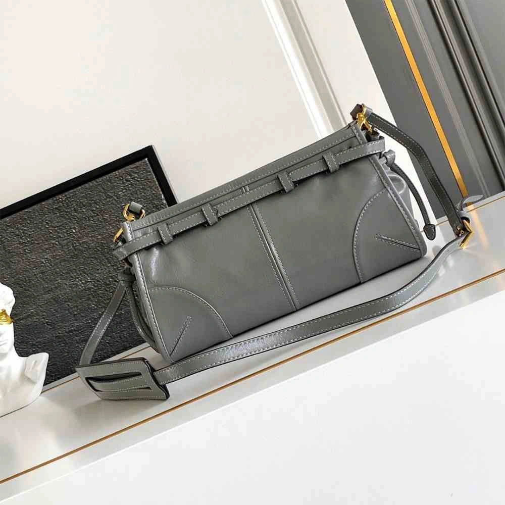 Stylish Prada Bonnie small leather shoulder bag(HIGH-END GRADE) 2944