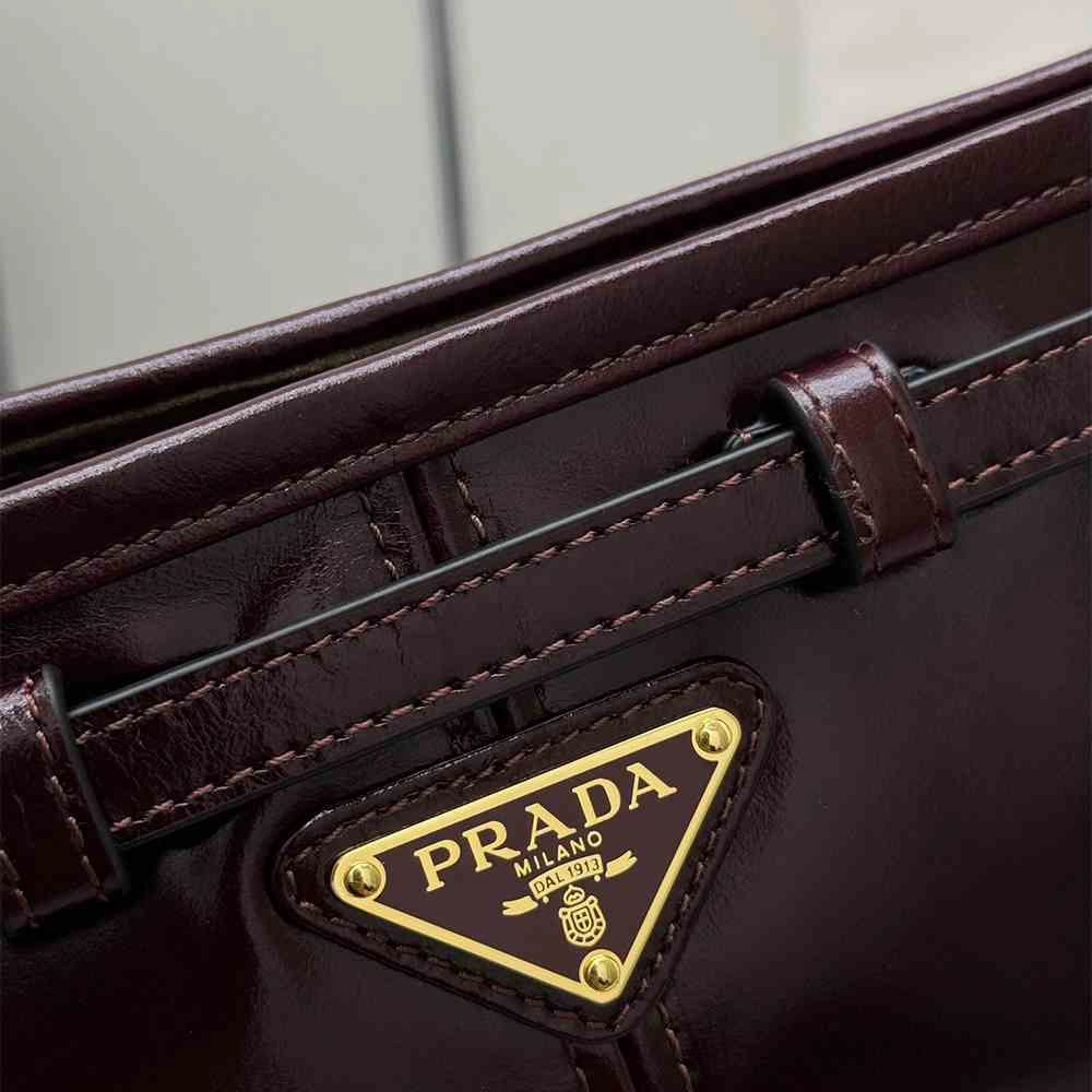 Tailored Prada Bonnie small leather shoulder bag(HIGH-END GRADE) 2889