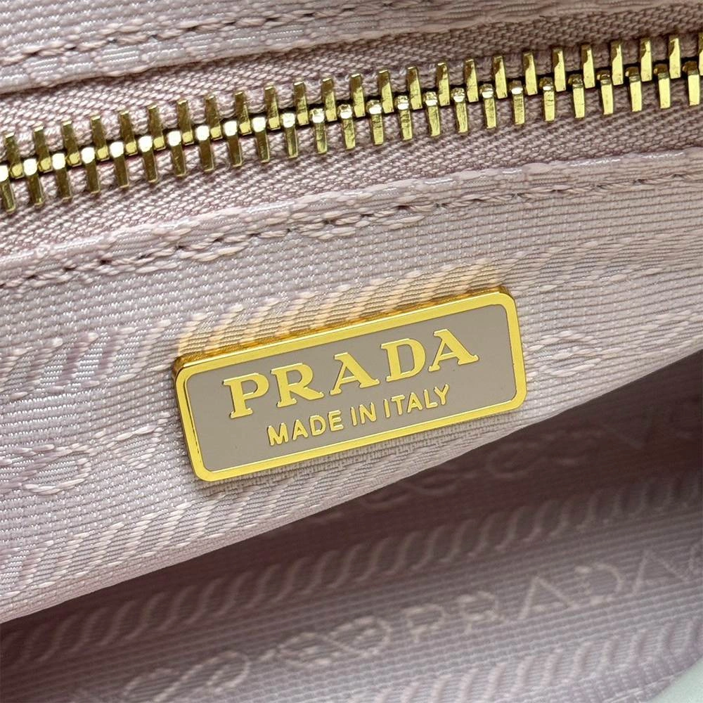 Prada Bonnie small leather shoulder bag(HIGH-END GRADE) Comfortable 2939