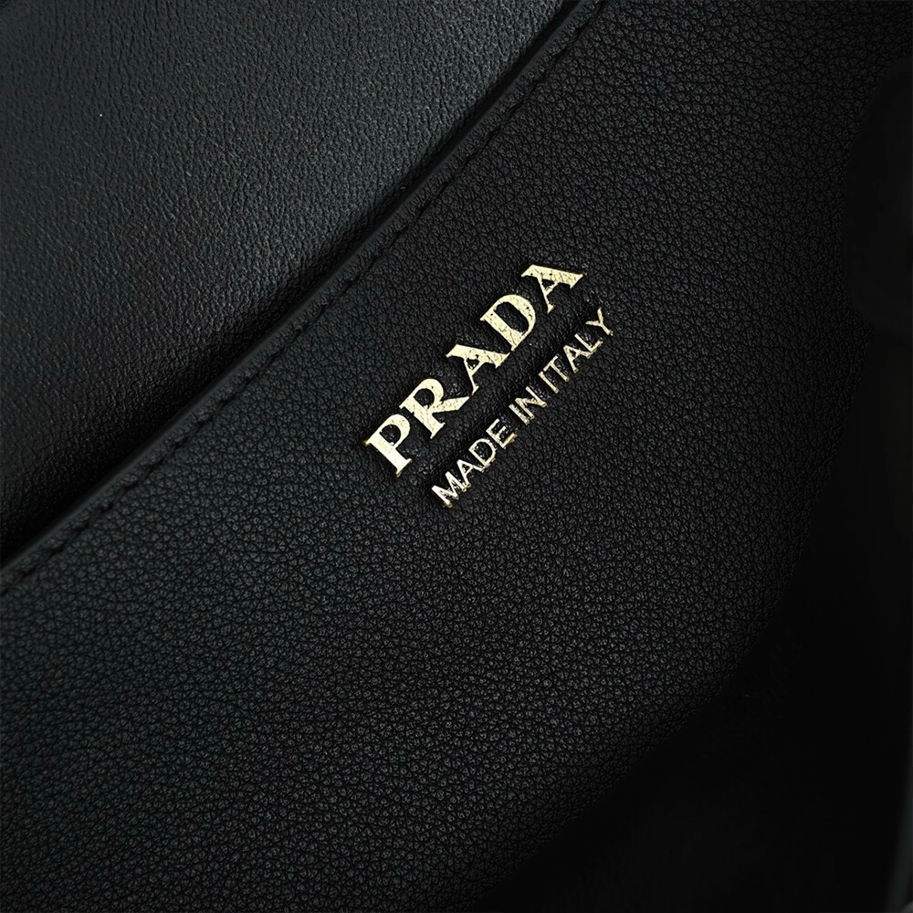 Cozy Prada Buckle medium leather handbag with double belt(high-end grade) 2962