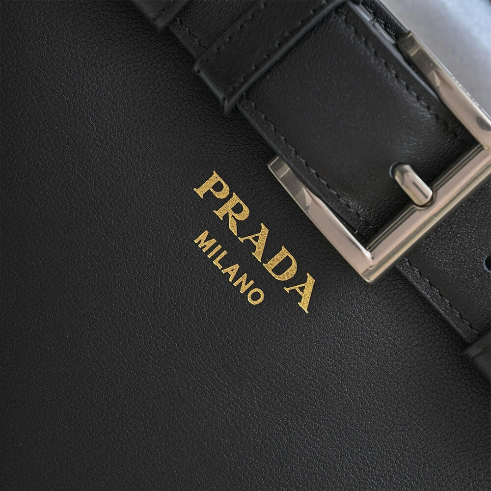 Efficient Prada Buckle small leather handbag with belt(high-end grade) 2901