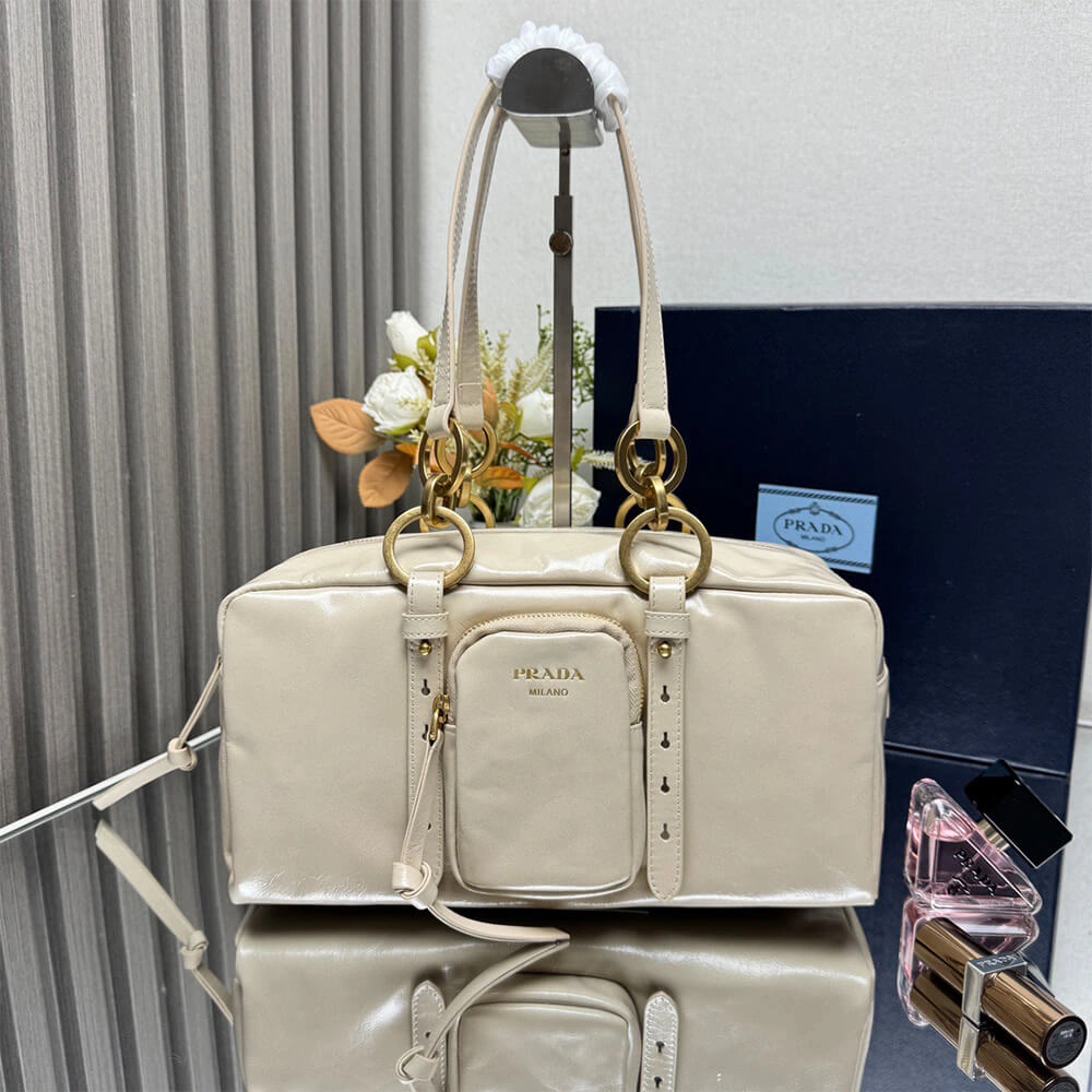Prada Dangle medium leather top-handle bag(HIGH-END GRADE) Casual 3043