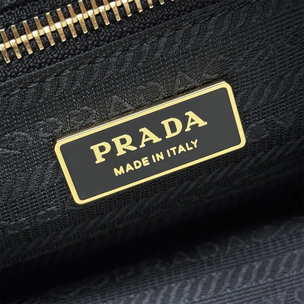 Prada Dangle medium leather top-handle bag(HIGH-END GRADE) Youthful 3051