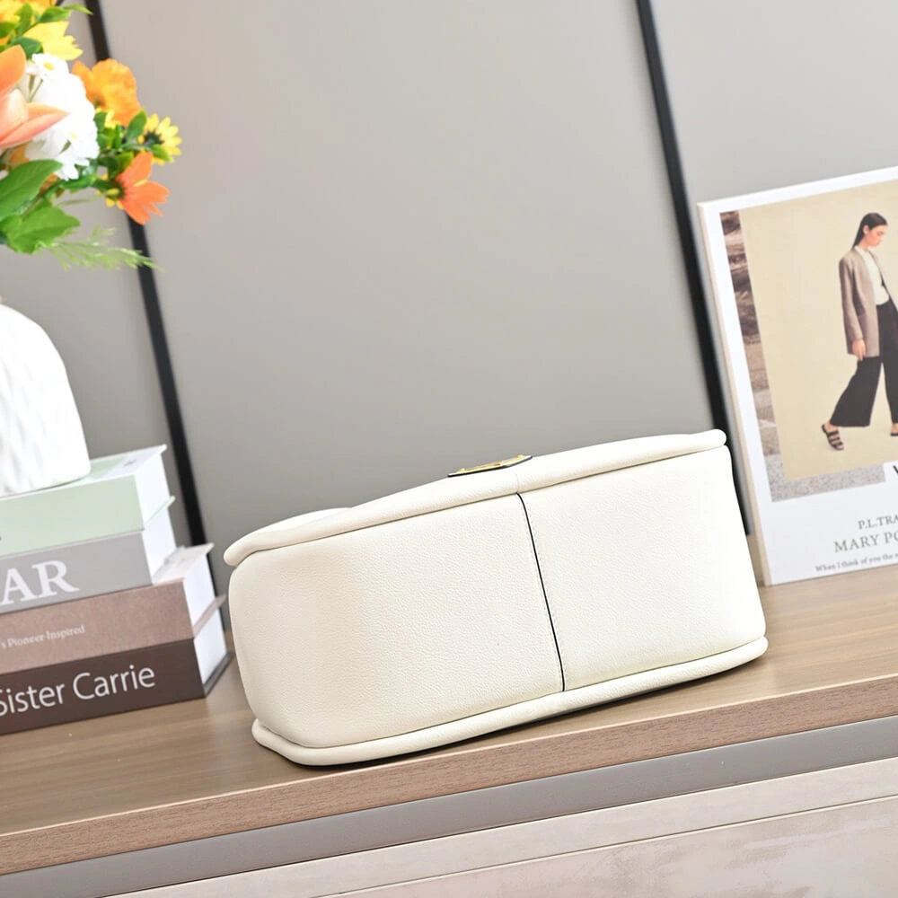 Prada Darling leather handbag Breathable 2894