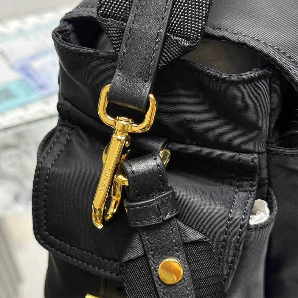Prada Explore large Re-Nylon shoulder bag with flap EasyCare 2941
