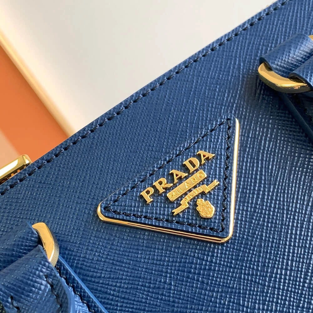 Cozy Prada Galleria Saffiano leather mini-bag 2967