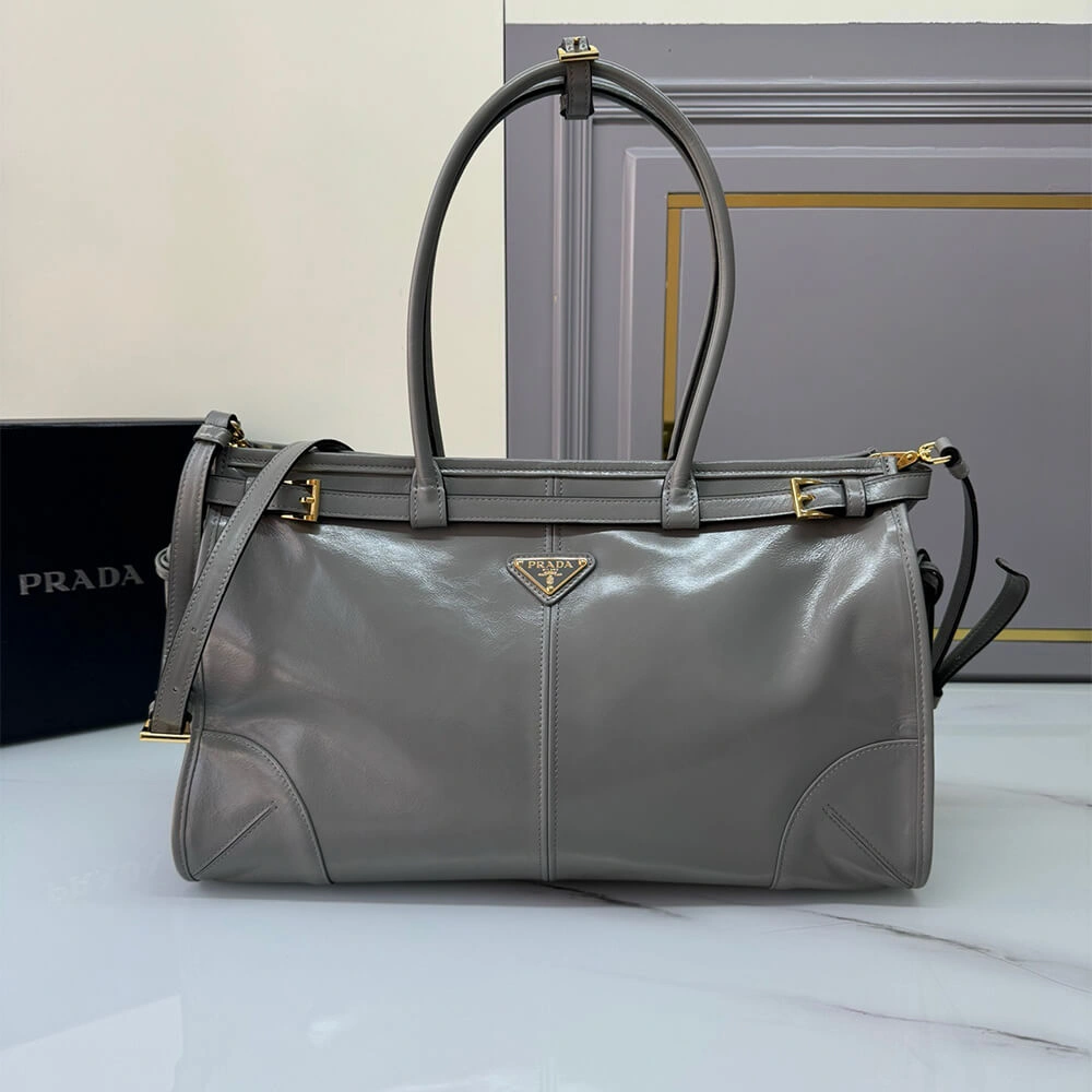Snug Prada Large leather handbag(high-end grade) 3004