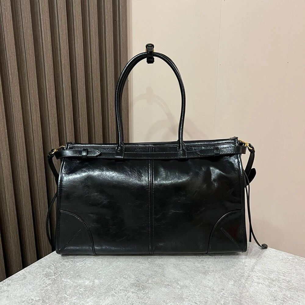 EyeCatching Prada Large leather handbag(high-end grade) 3005