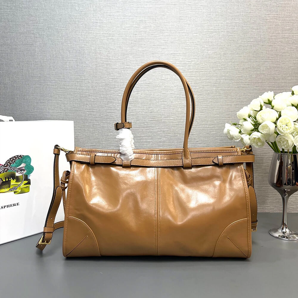 Prada Large leather handbag(high-end grade) Comfortable 2993