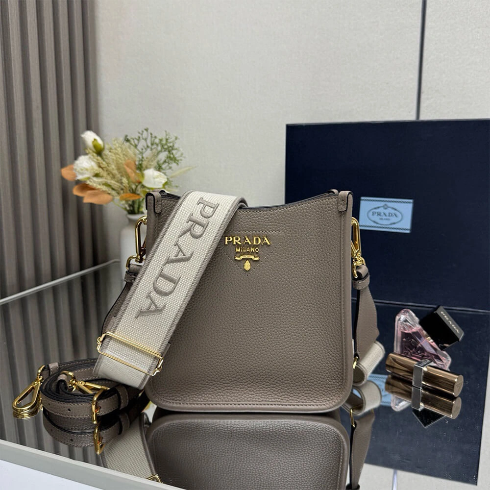 Prada Leather mini shoulder bag(HIGH-END GRADE) Modern 2893