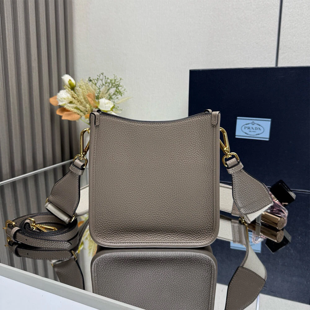 Prada Leather mini shoulder bag(HIGH-END GRADE) Modern 2893