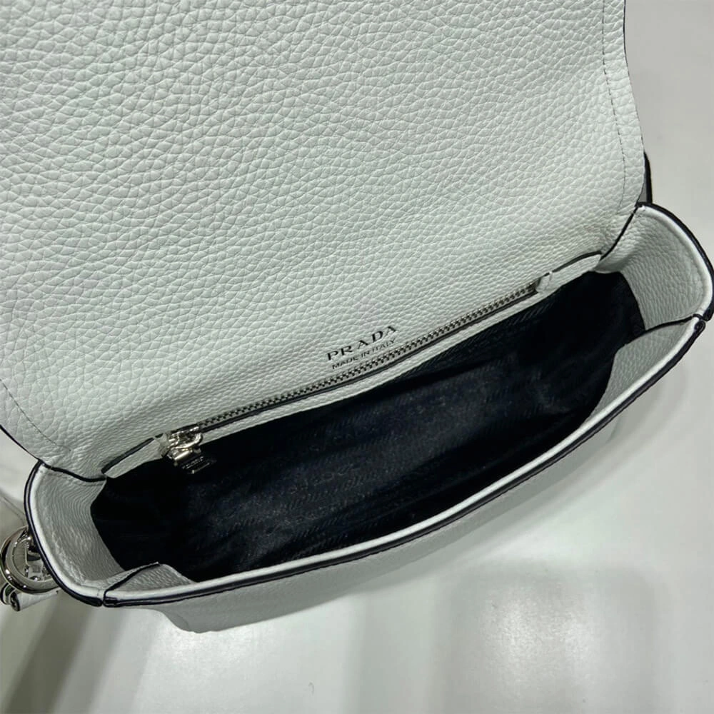 Stylish Prada Leather shoulder bag(high-end grade) 3020