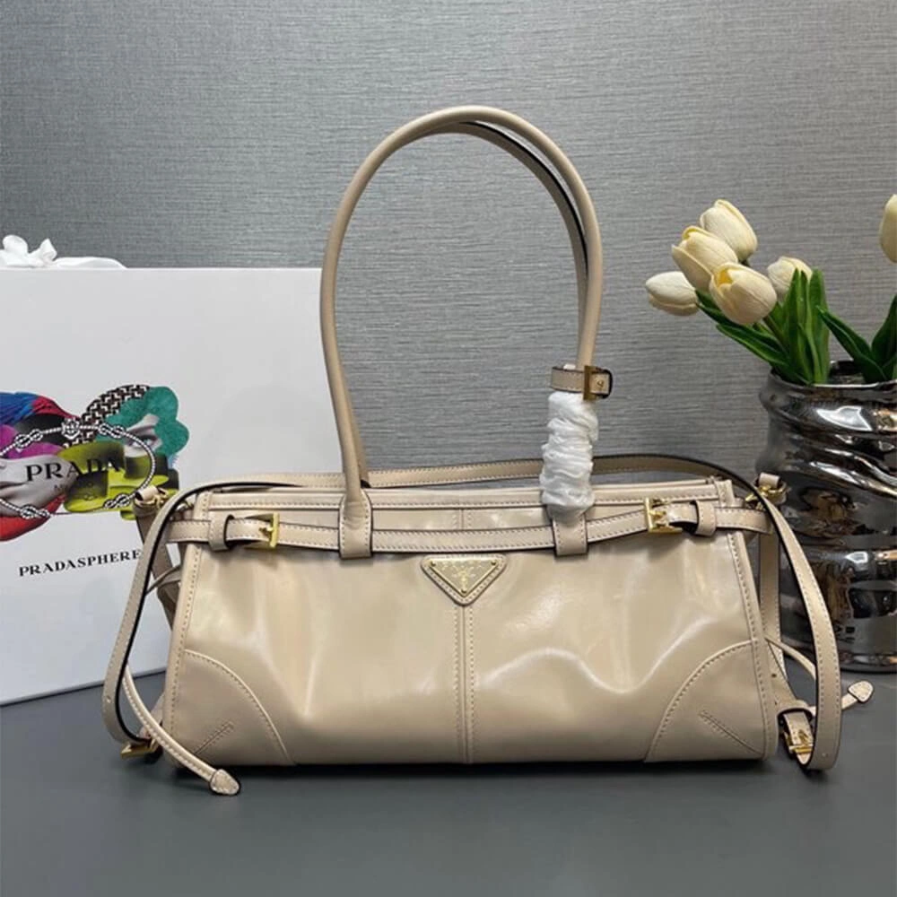 Prada Medium leather handbag(high-end grade) Sustainable 2999