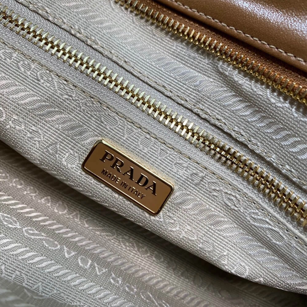 Prada Medium leather handbag(high-end grade) Sporty 2979