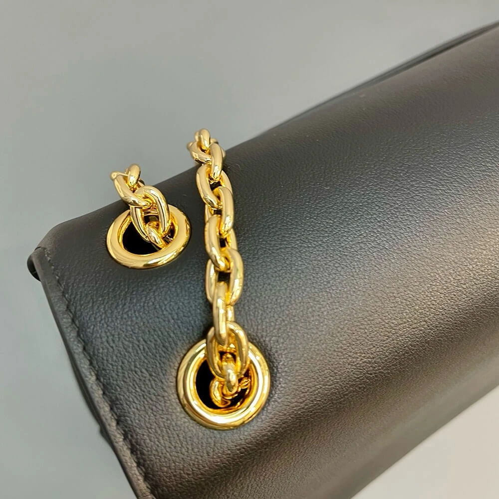 Prada Medium leather shoulder bag (HIGH-END GRADE) Premium 2996