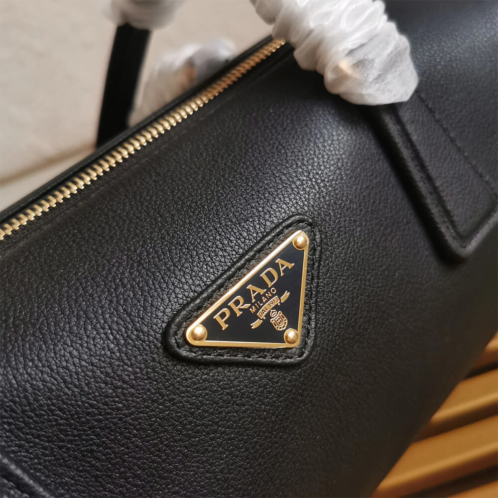 EasyCare Prada Medium leather top-handle bag with padlock(high-end grade) 3029