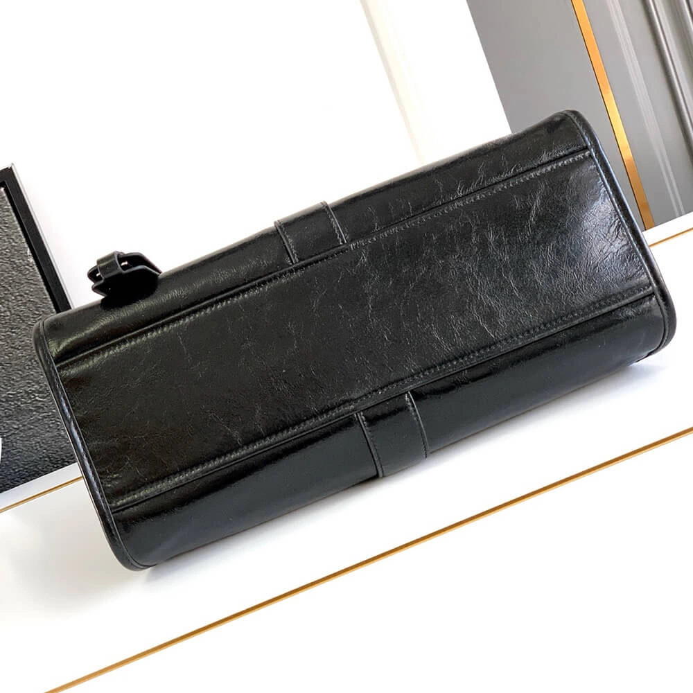 Prada Medium leather tote bag(high-end grade) DailyWear 3047